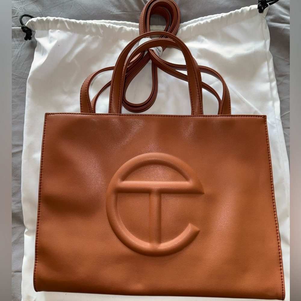 Telfar Medium Shopping Bag - Tan